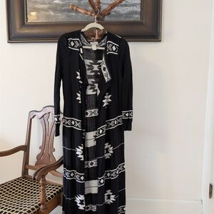 Monroe & Main Black and White Aztec Long Cardigan